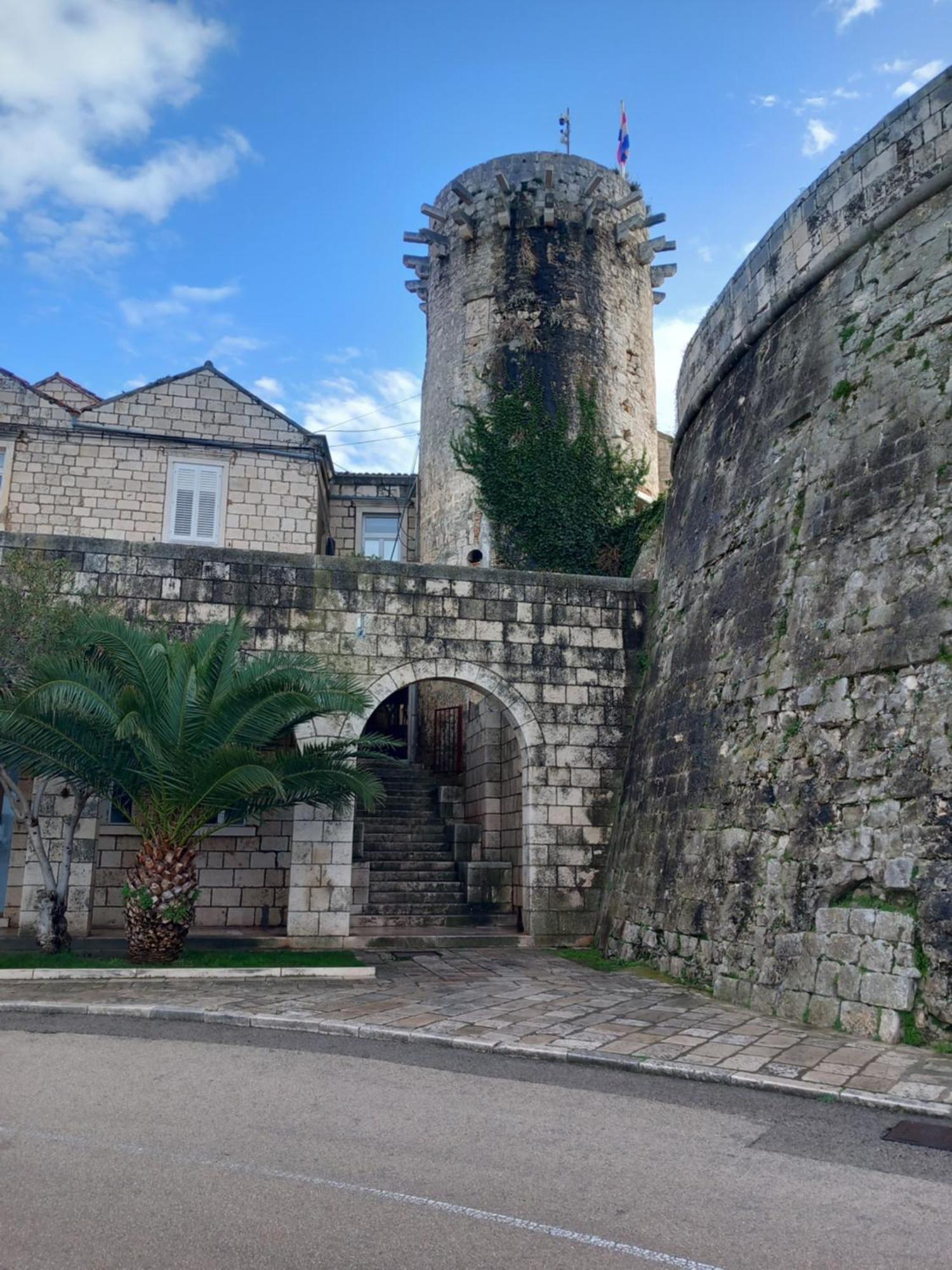 Studio Apartman Tedy Hotel Korcula Town Luaran gambar